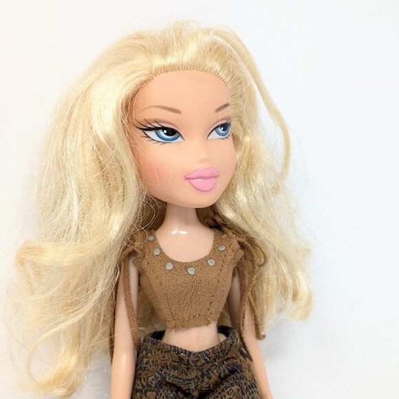 Bratz Other - Bratz Cloe Nighty Nite Screening 2008/2009 Redressed Wild West Top Boots